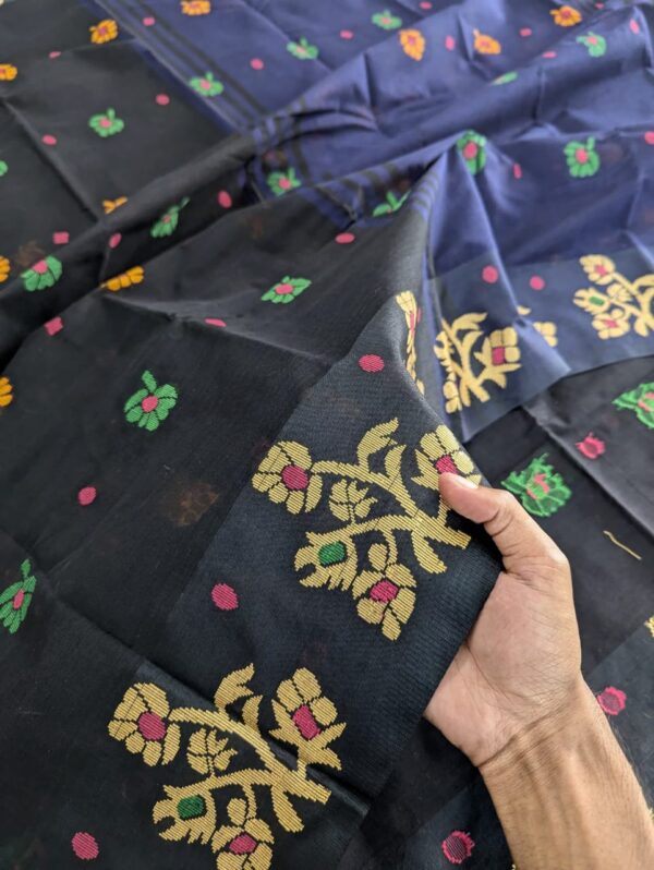 ‎🥻টাঙ্গাইলের তাঁতের তৈরি পিওর সুতি শাড়ি 🖤 Code -100-12 - Image 4