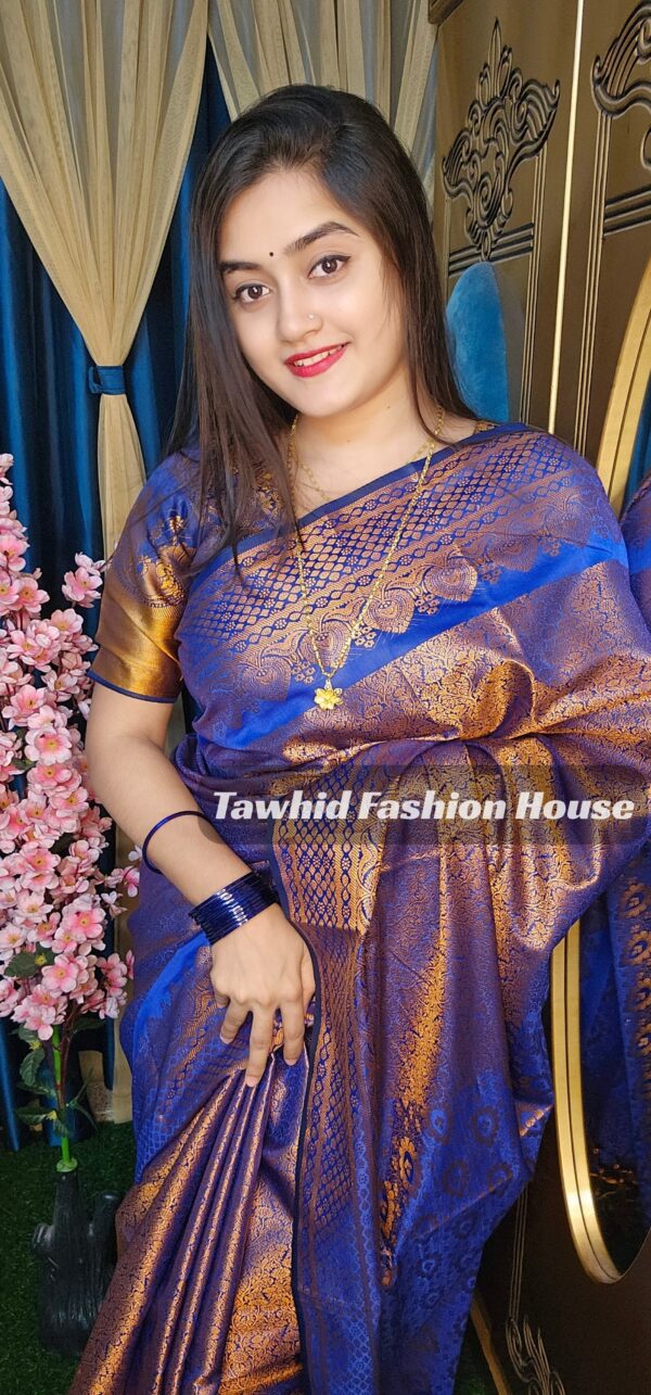 ‎🥻ম্যাচিং ব্লাউজ সহ কাঞ্চিভরম শাড়ি💙 Code -100-13 ‎ - Image 2