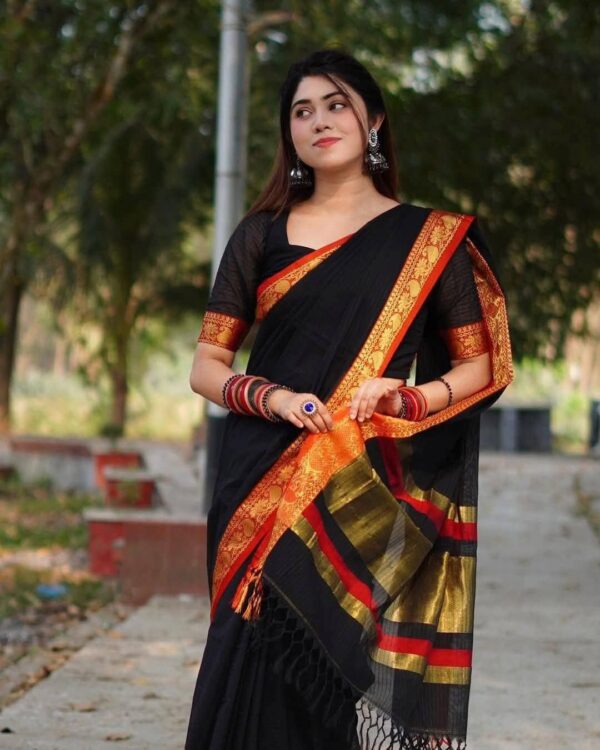 ‎🥻টাঙ্গাইলের তাঁতের তৈরি পিওর সুতি শাড়ি 🖤 Code -100-23 - Image 3